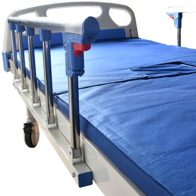 Медичне ліжко на колесах механічне 2-секційне (уцінка)